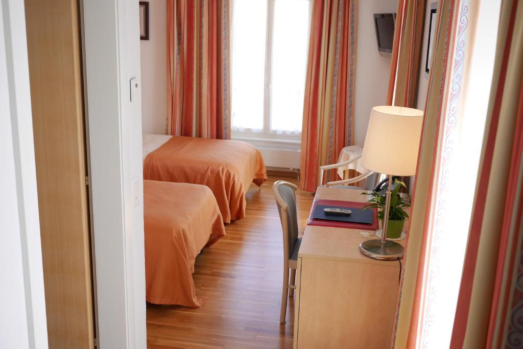 Auberge Aux Deux Sapins Montricher Zewnętrze zdjęcie